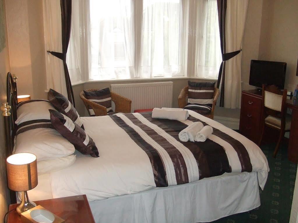 Blueshutters Hotel Poole Ngoại thất bức ảnh